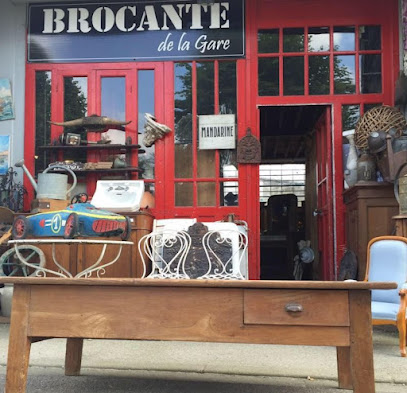 Brocante De La Gare Commare Olivier