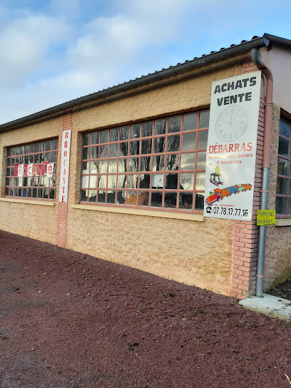 Brocante entreprise de débarras maison cave greniers