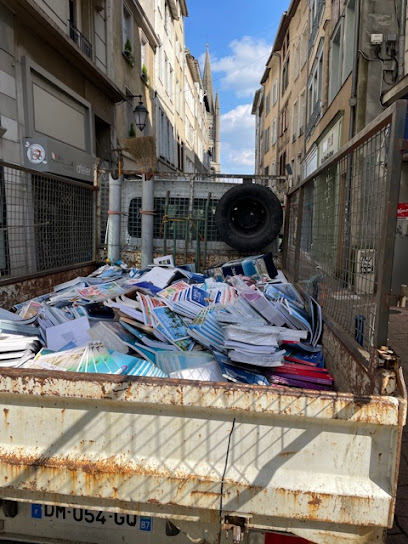 DÉBARRAS MAG 87: Entreprise vide maison grenier - Société Syndrome de Diogène Haute-Vienne Nieul Limoges Nantiat